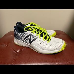 New Balance Tennis Shoes